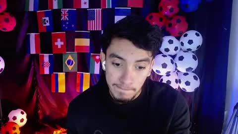 Snapshot of dante_18cm chatting on 06-27-26, 02:05 Dante online show from 06-27-26, 02:05