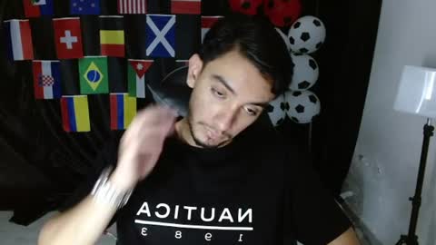 Snapshot of dante_18cm chatting on 07-13-26, 12:35 Dante online show from 07-13-26, 12:35