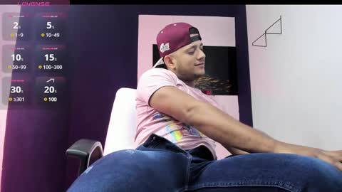 Snapshot of dante_bigboss chatting on 12-17-24, 10:34 Dante online show from 12-17-24, 10:34