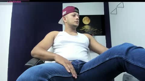 Snapshot of dante_bigboss chatting on 01-25-25, 10:19 Dante online show from 01-25-25, 10:19