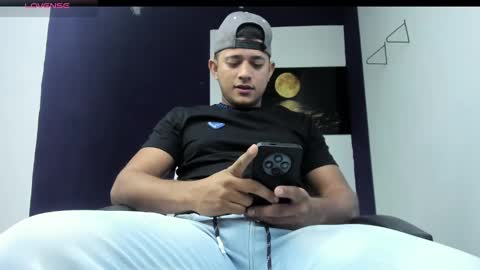 Snapshot of dante_bigboss chatting on 01-30-25, 10:40 Dante online show from 01-30-25, 10:40