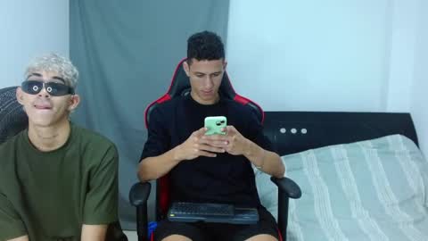 Snapshot of dante_lord chatting on 12-23-24, 06:11 Dante online show from 12-23-24, 06:11