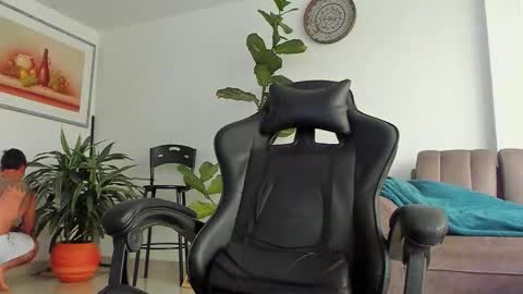 Dante online show from 02-04-26, 12:33