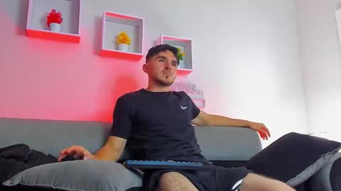 Snapshot of danteeblake chatting on 02-15-26, 07:51 Dante online show from 02-15-26, 07:51