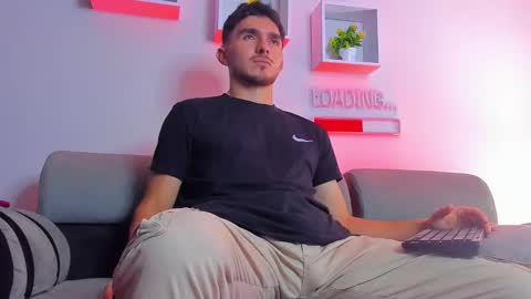 Snapshot of danteeblake chatting on 02-19-26, 03:13 Dante online show from 02-19-26, 03:13