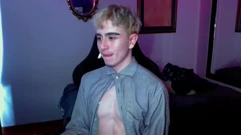 Snapshot of danteobscuro chatting on 11-25-25, 07:58 danteobscuro online show from 11-25-25, 07:58