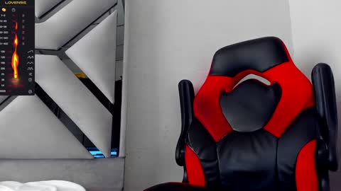 Dante online show from 01-22-25, 05:17