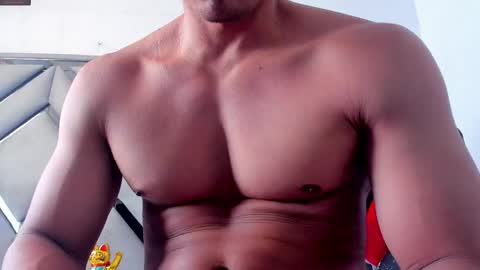 Snapshot of danterouxx chatting on 05-26-26, 05:31 Dante online show from 05-26-26, 05:31