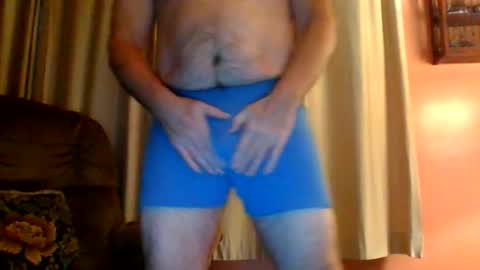 Snapshot of dantibb44 chatting on 10-28-25, 11:36 danny online show from 10-28-25, 11:36