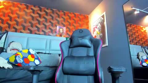 Dany online show from 02-23-25, 10:09