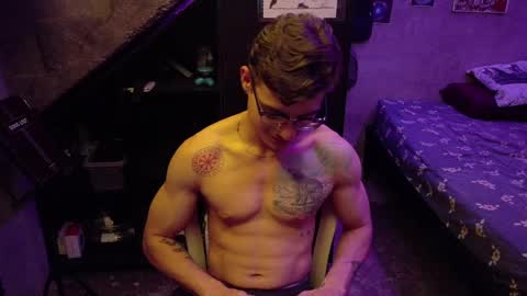 dany_kyng online show from 03-27-26, 07:02