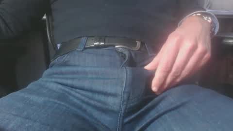 Snapshot of danyblueyes71 chatting on 01-17-25, 02:39 Dany online show from 01-17-25, 02:39