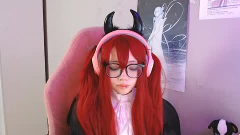 danyelleeyermann online show from 04-22-26, 01:01