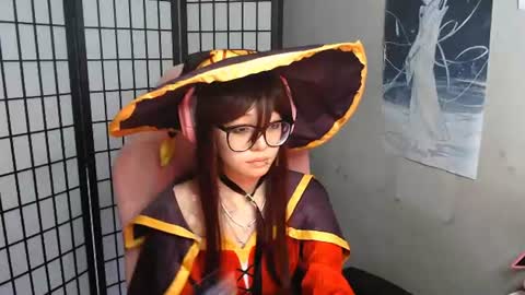 Snapshot of danyelleeyermann chatting on 06-18-26, 01:04 danyelleeyermann online show from 06-18-26, 01:04