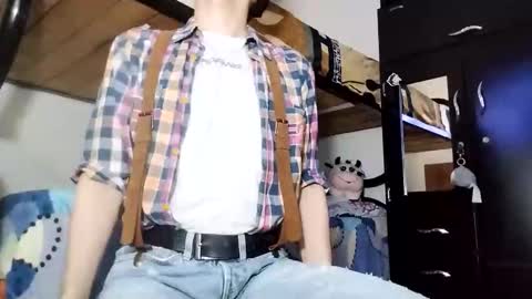 Daniel online show from 04-09-26, 08:47