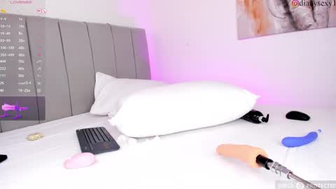 Snapshot of danysexy_ chatting on 02-17-25, 03:04 Diana IG dianysexy1 online show from 02-17-25, 03:04