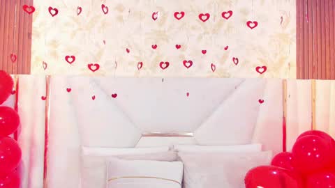 Snapshot of danysweet_ chatting on 02-17-25, 01:04 Daniela online show from 02-17-25, 01:04