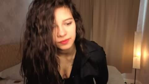 Snapshot of daphineskarda chatting on 06-11-26, 04:54 Amber online show from 06-11-26, 04:54