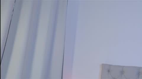 Snapshot of daphne_24 chatting on 04-29-26, 05:30 Antonella Mora online show from 04-29-26, 05:30