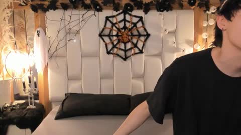 daphne_and_roger online show from 10-07-25, 11:29