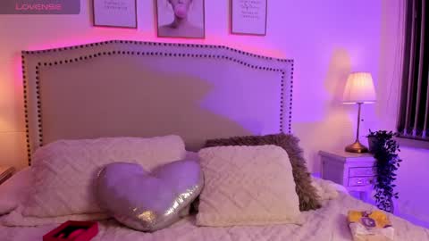 daphne_chers online show from 04-15-26, 10:11