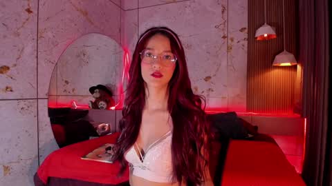 Daphne online show from 02-07-25, 11:45