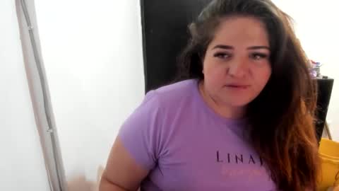Snapshot of daphnegirlsexxy chatting on 05-18-26, 09:20 daphnegirlsexxy online show from 05-18-26, 09:20
