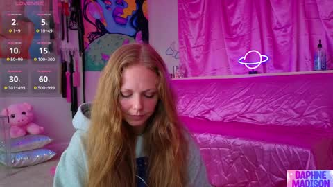 Daphne Madison online show from 02-06-26, 10:13