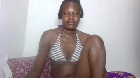 ESTHER online show from 11-04-25, 06:34