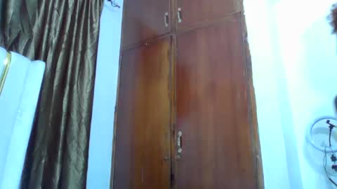 ESTHER online show from 11-14-25, 07:12