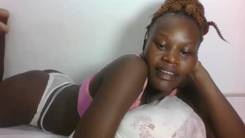 ESTHER online show from 01-31-26, 07:11