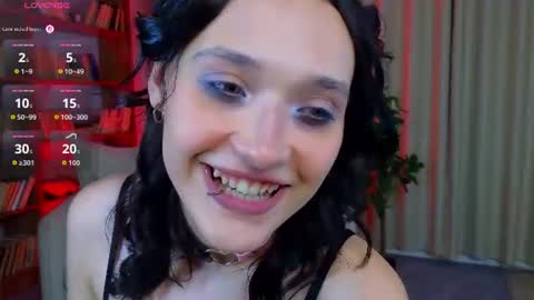 Darcy online show from 08-07-26, 05:48