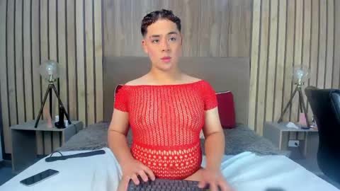 Snapshot of darian_laforteza chatting on 06-08-26, 03:45 Darian online show from 06-08-26, 03:45