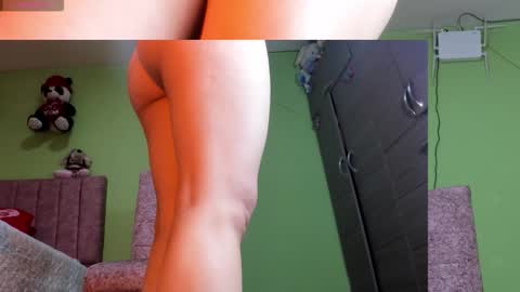 Snapshot of dariana_hot chatting on 11-22-25, 02:38 dariana_hot online show from 11-22-25, 02:38