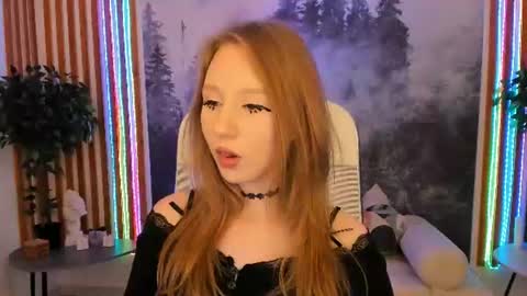 Snapshot of dariatate chatting on 07-14-26, 12:44 Daria Tate online show from 07-14-26, 12:44