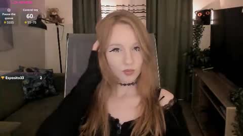 Snapshot of dariatate chatting on 07-26-26, 12:34 Daria Tate online show from 07-26-26, 12:34