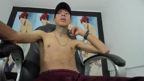 Snapshot of darikson_boy_ chatting on 11-11-25, 07:58 Darikson online show from 11-11-25, 07:58