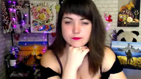 Snapshot of darina_m_ chatting on 10-19-25, 04:46 Darina online show from 10-19-25, 04:46