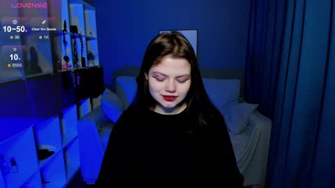Dari the it woman online show from 02-19-25, 10:09