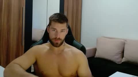 darius_94 online show from 02-13-26, 06:09