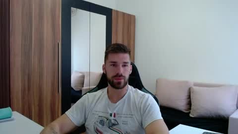 darius_94 online show from 05-29-26, 04:21