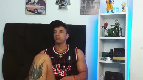 Darius Phoenix  online show from 12-24-24, 01:50