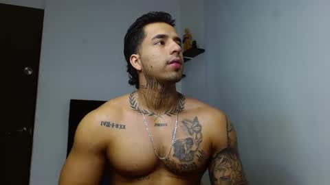 Darius Phoenix  online show from 12-20-25, 06:26