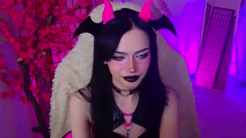 Snapshot of dark_diva chatting on 02-21-26, 09:05 Diva online show from 02-21-26, 09:05