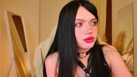 Snapshot of dark_diva chatting on 06-30-26, 09:38 Diva online show from 06-30-26, 09:38