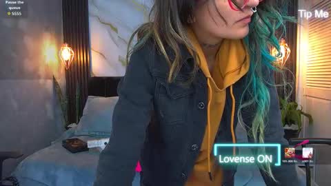 dark_dominika online show from 03-30-26, 01:01