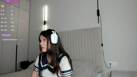 Snapshot of dark_ester chatting on 02-25-26, 08:35 Ester online show from 02-25-26, 08:35