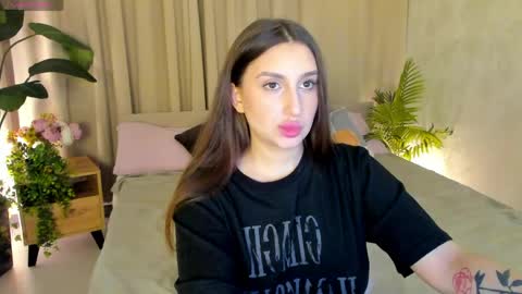 Celine online show from 05-28-26, 08:28