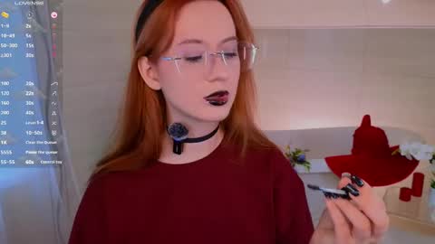 Lola online show from 03-31-26, 02:13