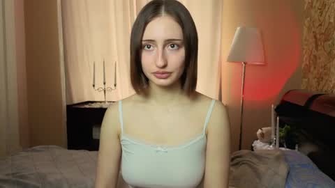 Emily online show from 04-17-26, 07:33